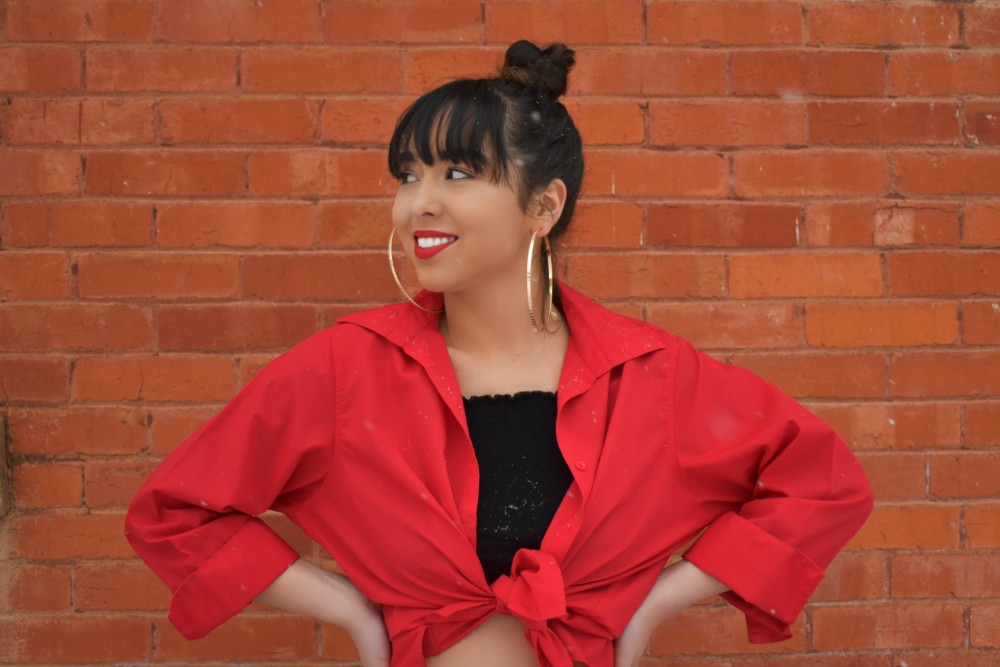 Gold Hoop Earrings: The #1 Jewelry Trend for This Fall Gold Hoop Earrings: The #1 Jewelry Trend for This Fall