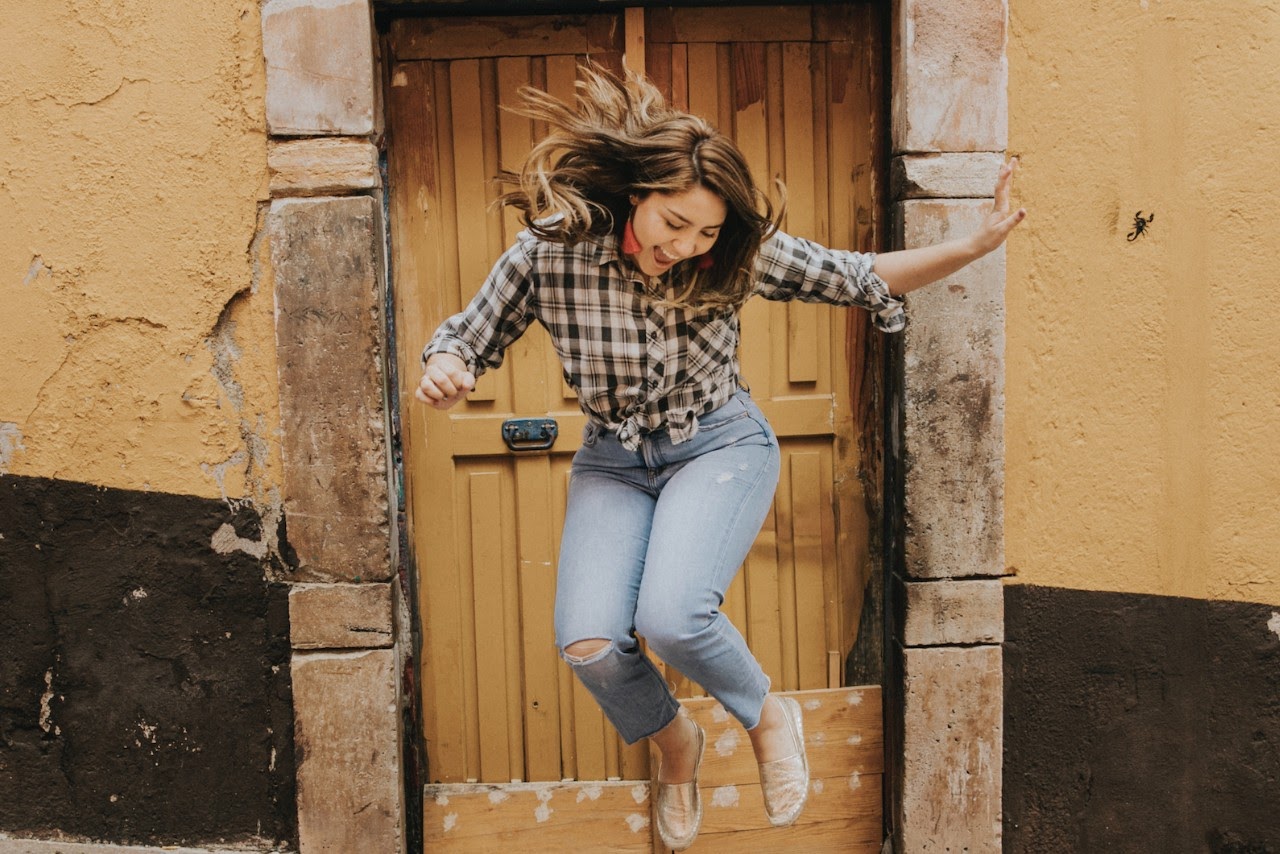 Five Earring Styles for Five Moods Five Earring Styles for Five Moods